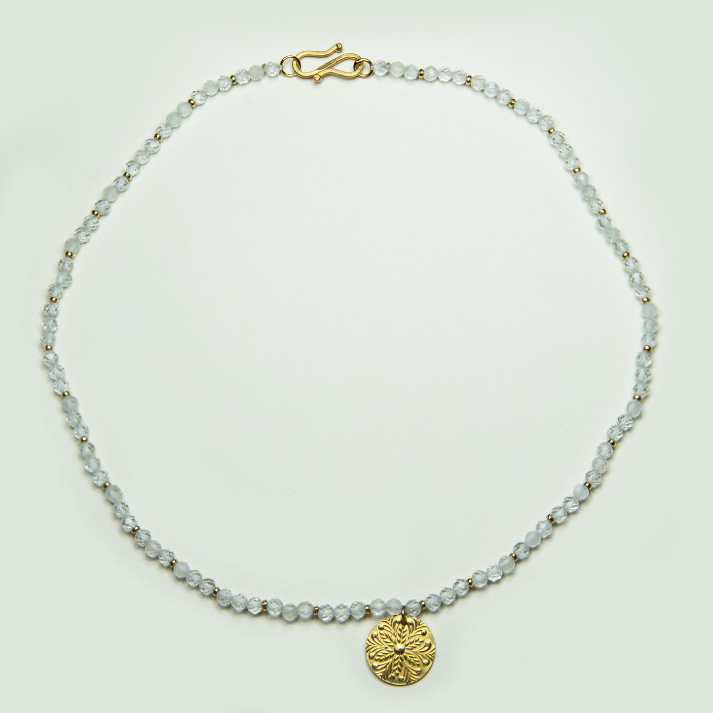 Collar Piedras Naturales Figura Flor Redonda Enchape