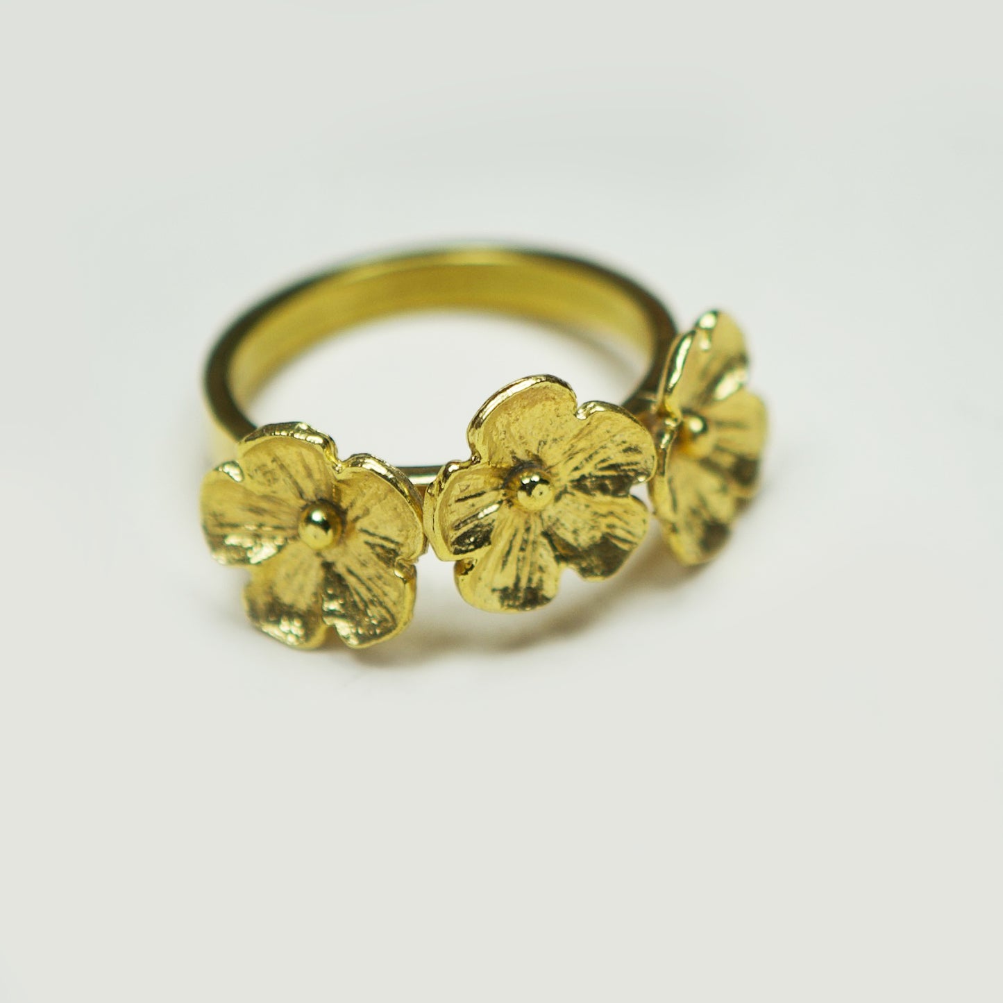 Anillo 3 Flores Enchape