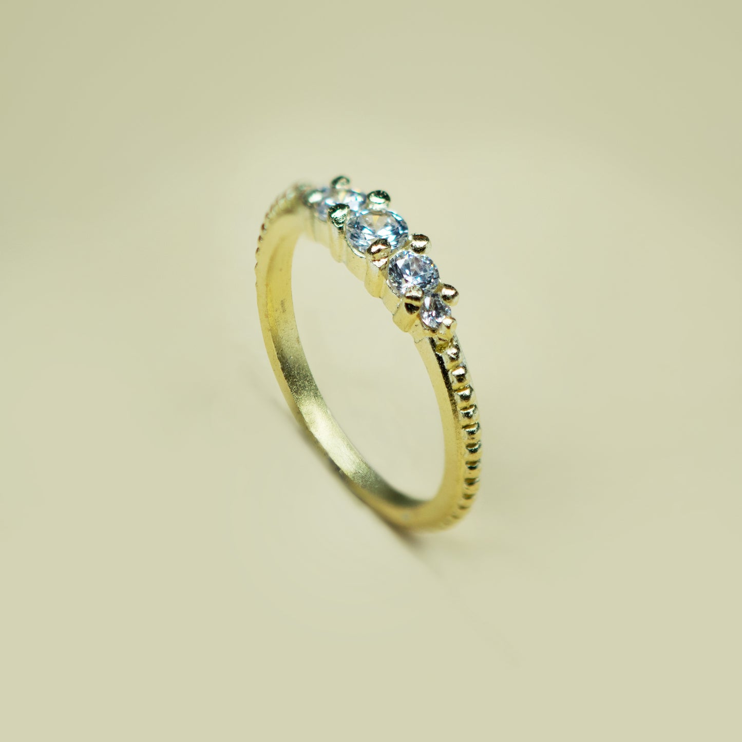 Anillo 3 Circones Enchape N17 - Chica Lecannelier Joyas