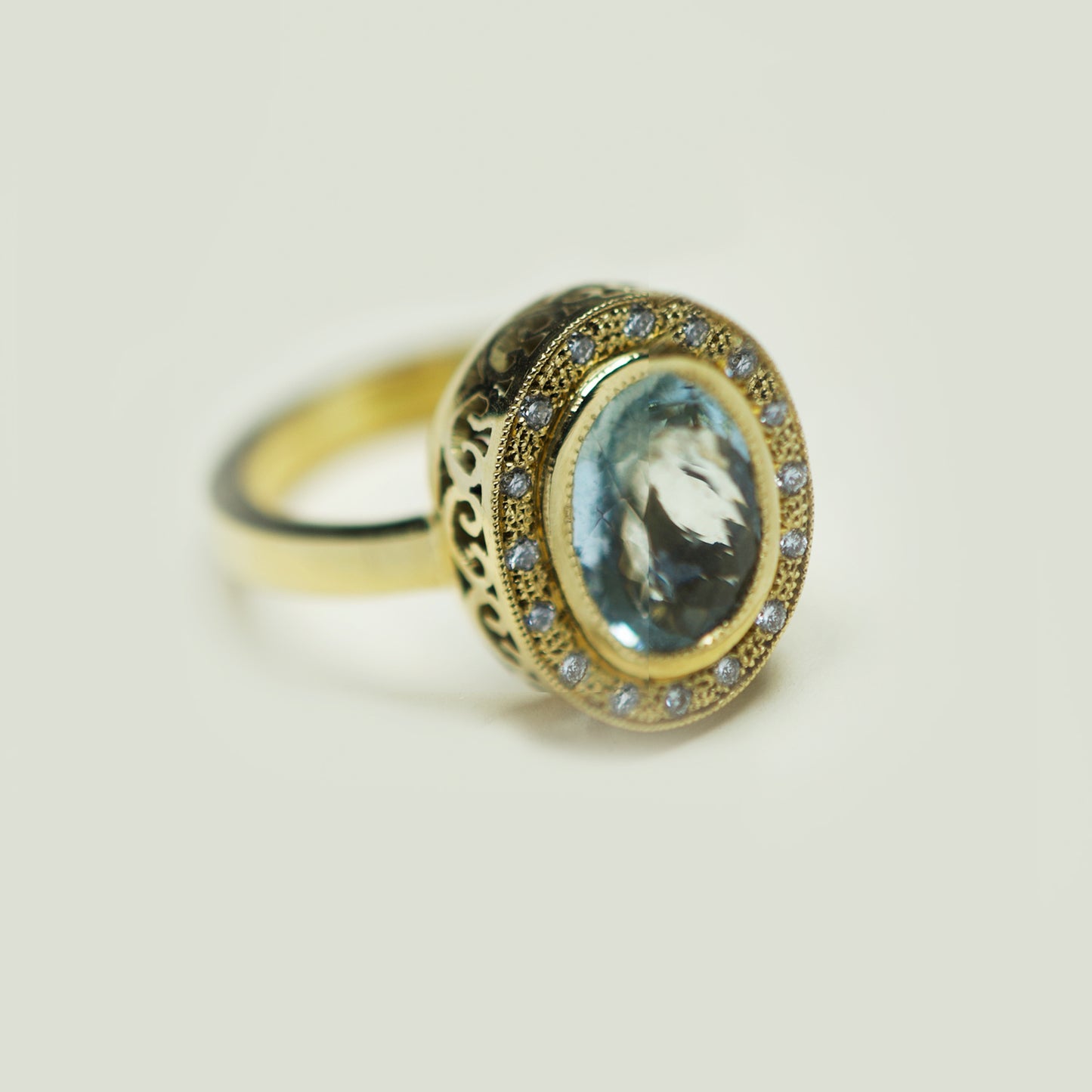 Anillo Zoe