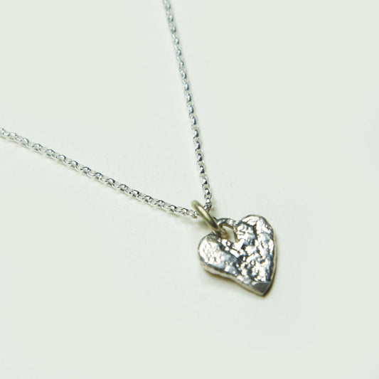Collar Corazon Machacado Plata