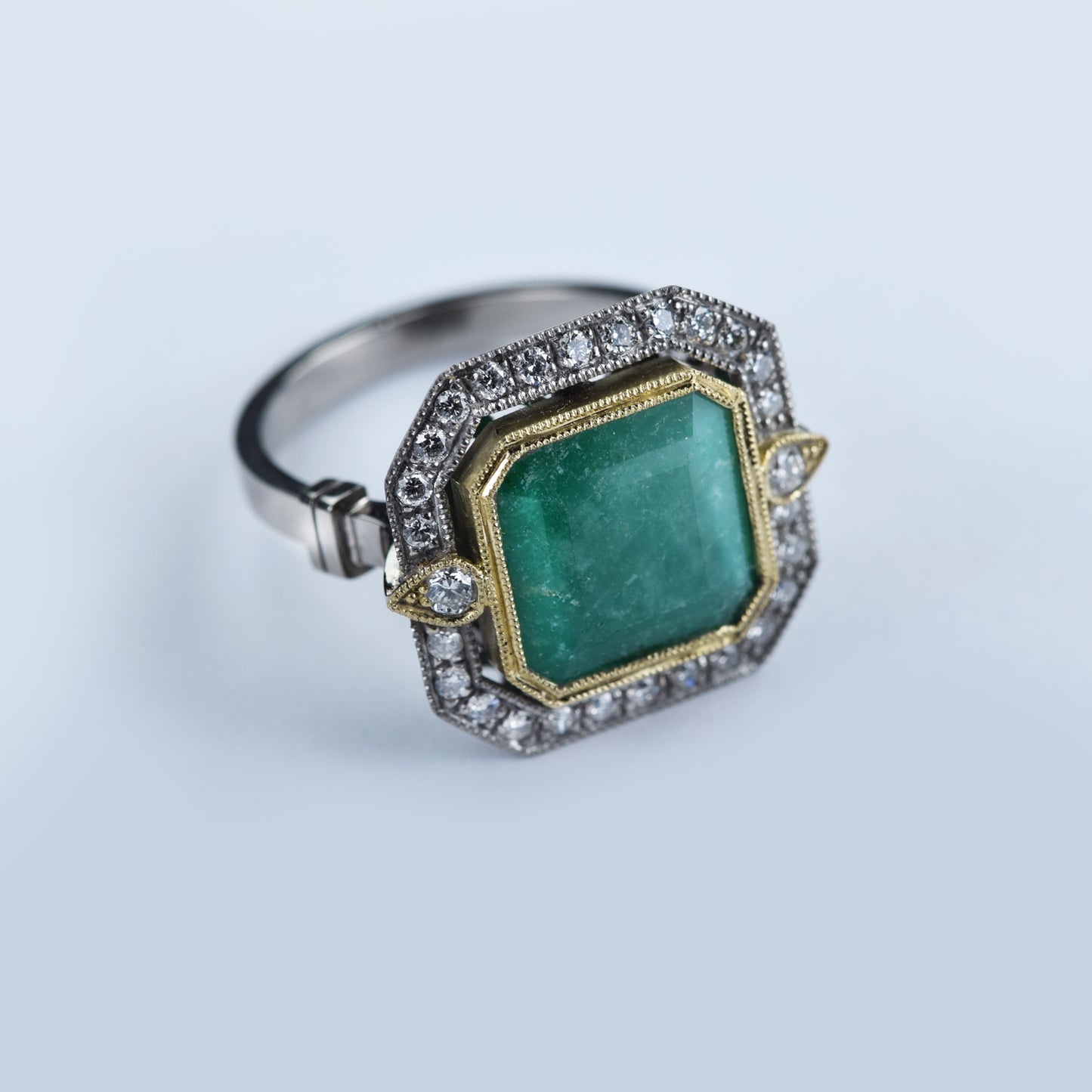 Anillo Nicole