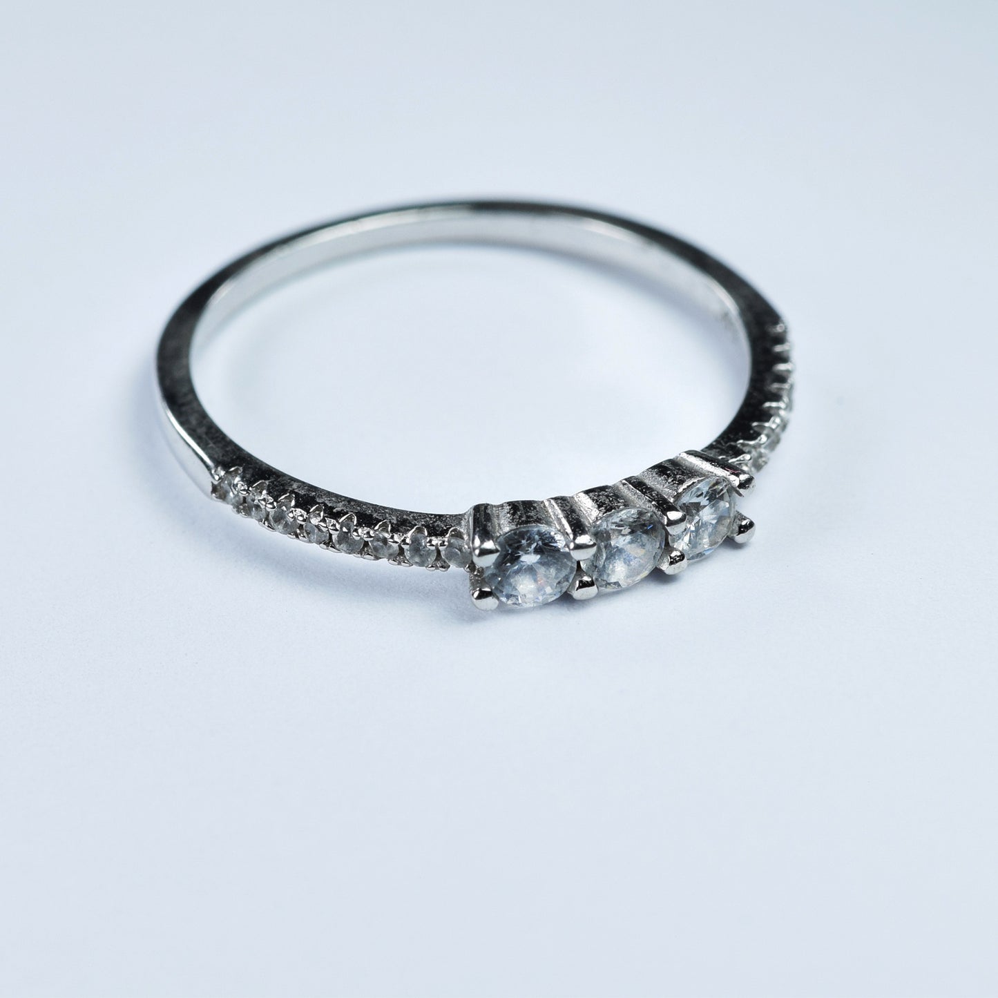 Anillo Adelaide