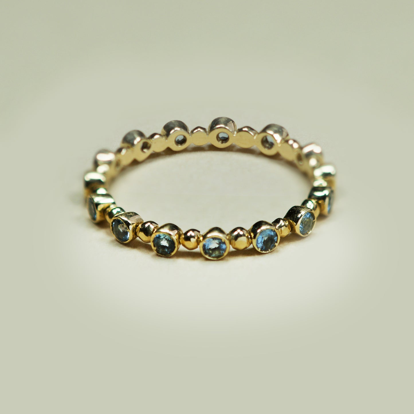 Anillo Brigitte