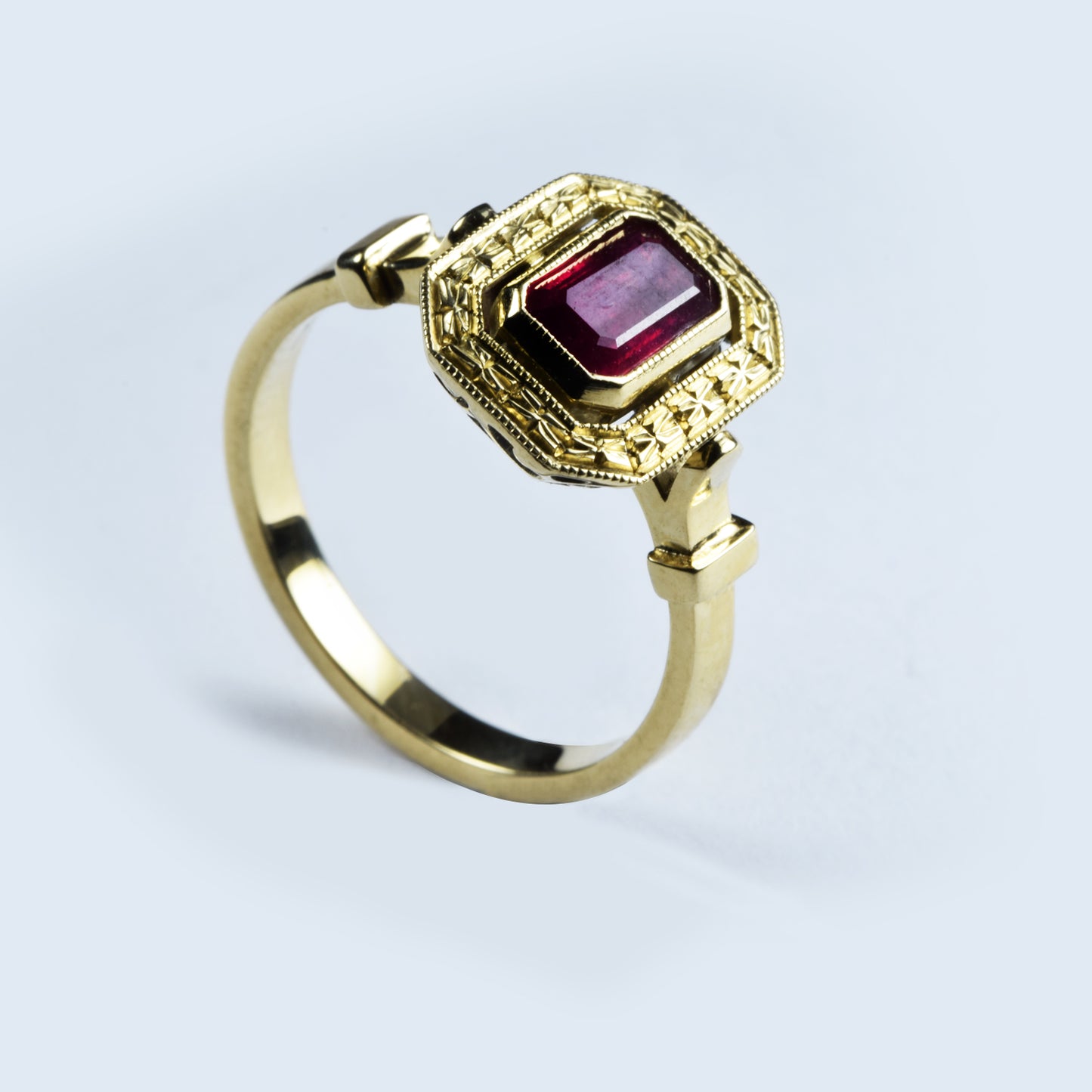 Anillo Reene
