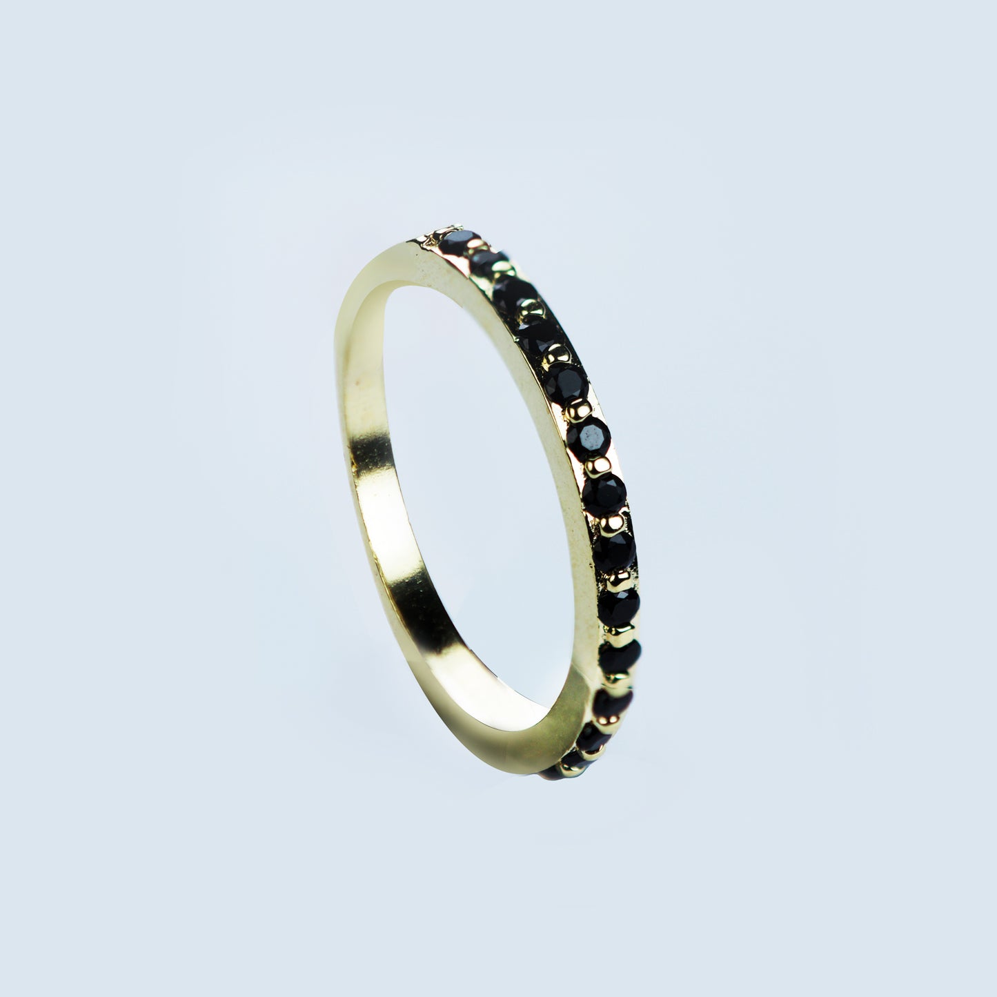 Anillo 1/2 Cintillo Circones Negros Enchape N18 - Chica Lecannelier Joyas